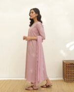 Light Pink 🩷 Full Sleeve's Stitched 🪡 Dress